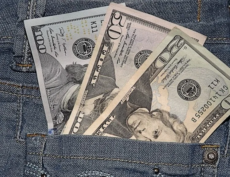 джинса долари