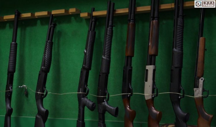 зброя магазині зброї