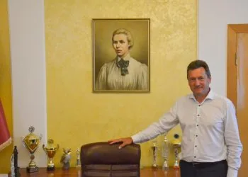 Ректор ВНУ Анатолій Цьось