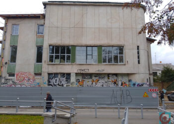 Реставрація кінотеатру Батьківщина під центр для бізнесу