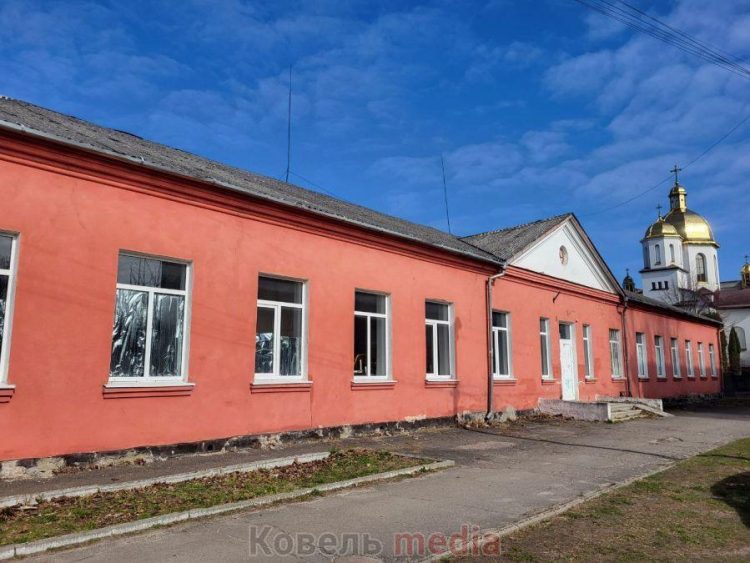 Приміщення дитячої поліклініки. Джерело: https://kovel.media/