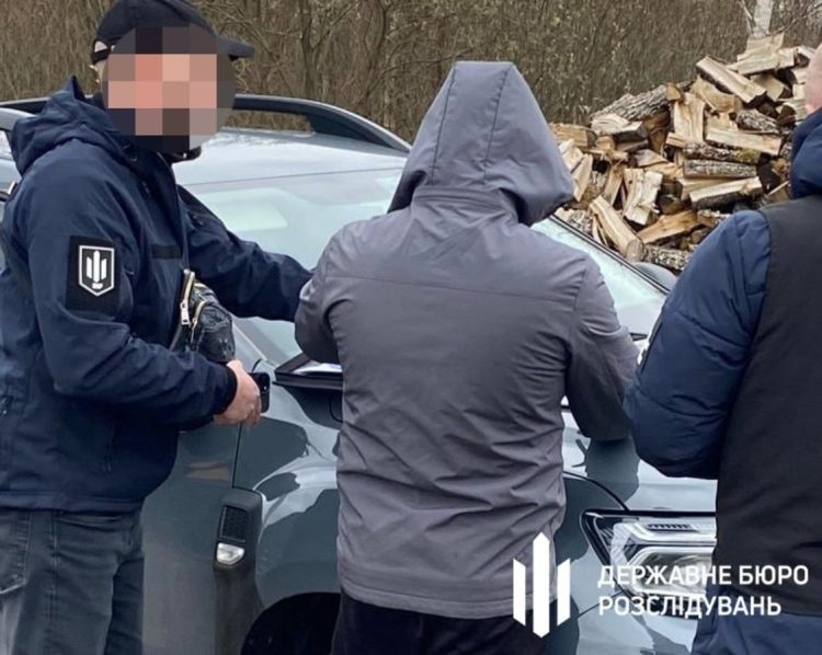 До суду скеровано матеріали щодо злочинної організації, учасники якої у 2024 році незаконно вирубала понад 1,1 тисячі дерев на території філії «Камінь-Каширське лісове господарство» ДП «Ліси України».