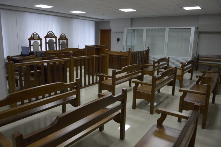 Зал судових засідань Луцький міськрайонний суд