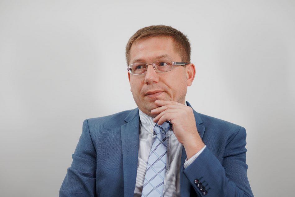 заступник Міністра захисту довкілля та природних ресурсів України Олександр Краснолуцький