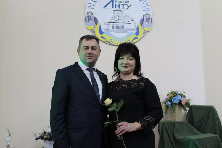 Петро Савчук з дружиною Людмилою. Фото з Facebook Савчука
