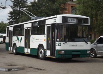 Тролейбус Jelcz у Луцьку